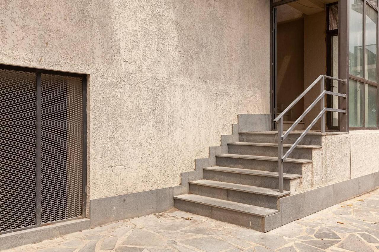 Veli Group Apartment Near White Bridge ° Kutaissi Exterior foto